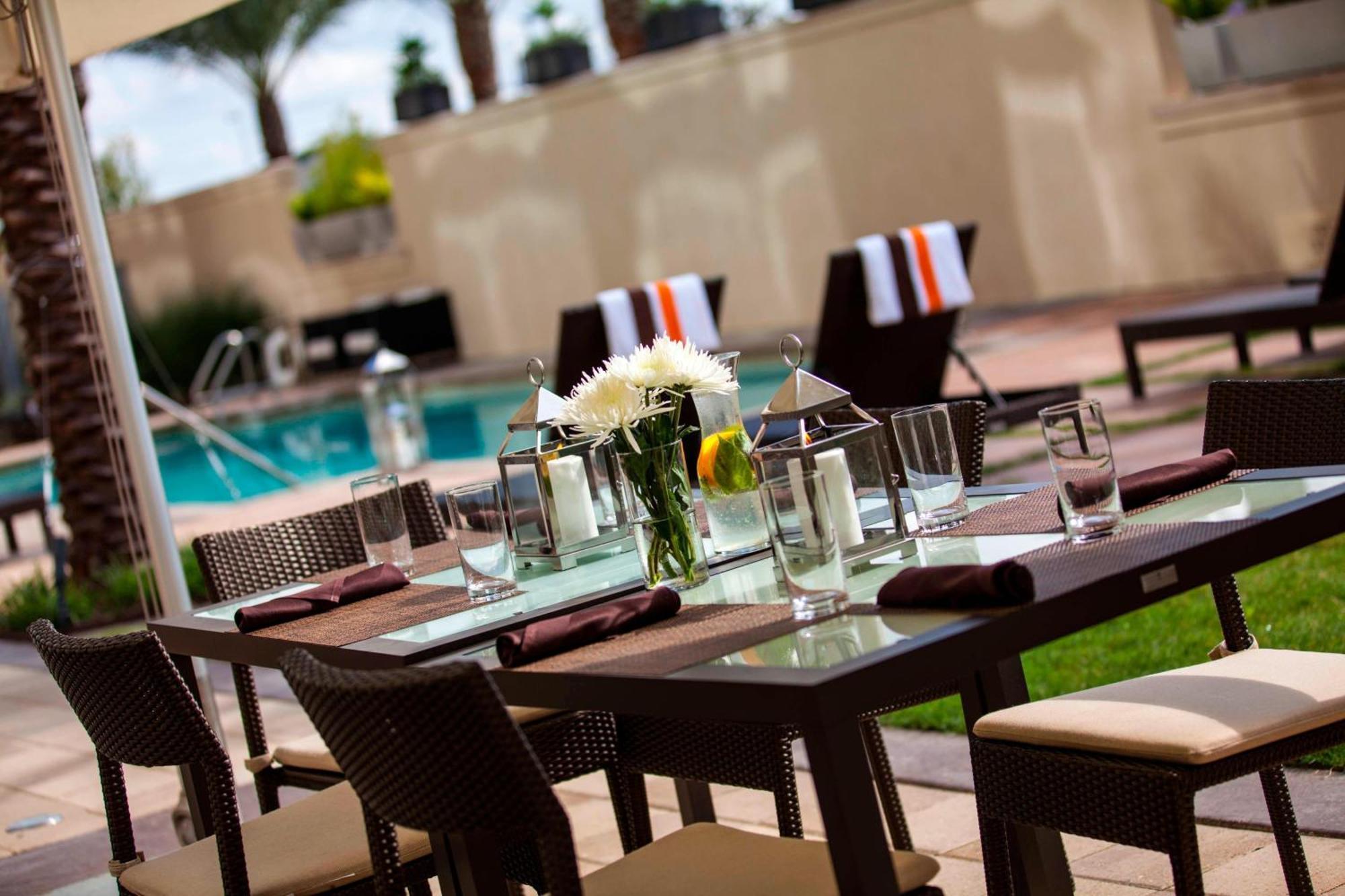 Renaissance Baton Rouge Hotel Inniswold Exterior photo