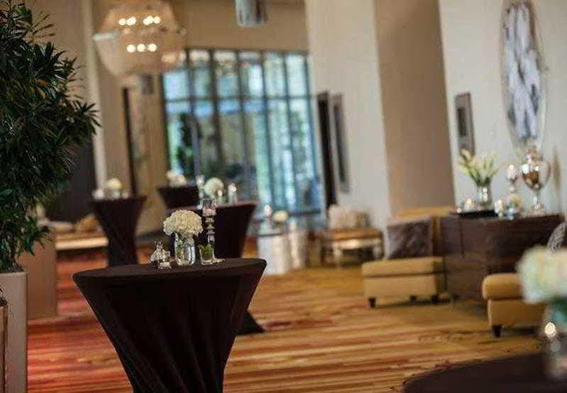 Renaissance Baton Rouge Hotel Inniswold Exterior photo